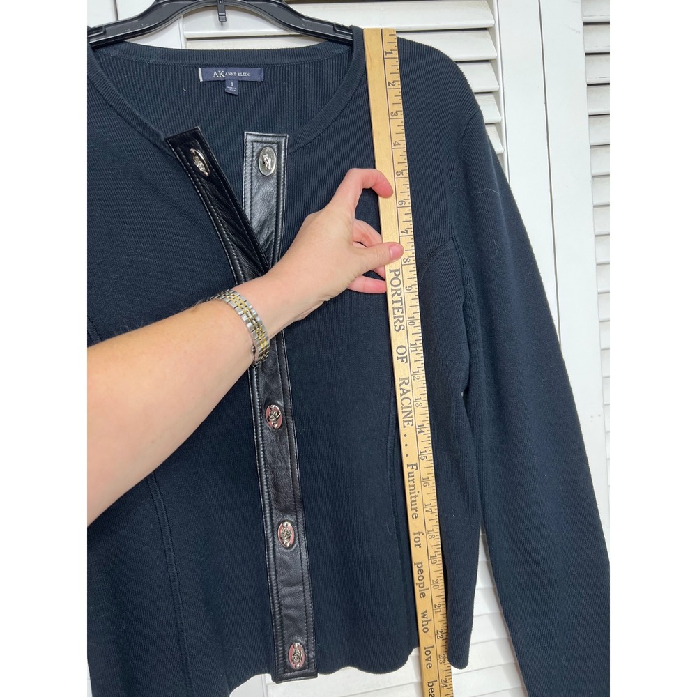 Anne Klein Black Cardigan S Leather Placket Turn Lock Sweater Old Money Chic - Picture 8 of 10